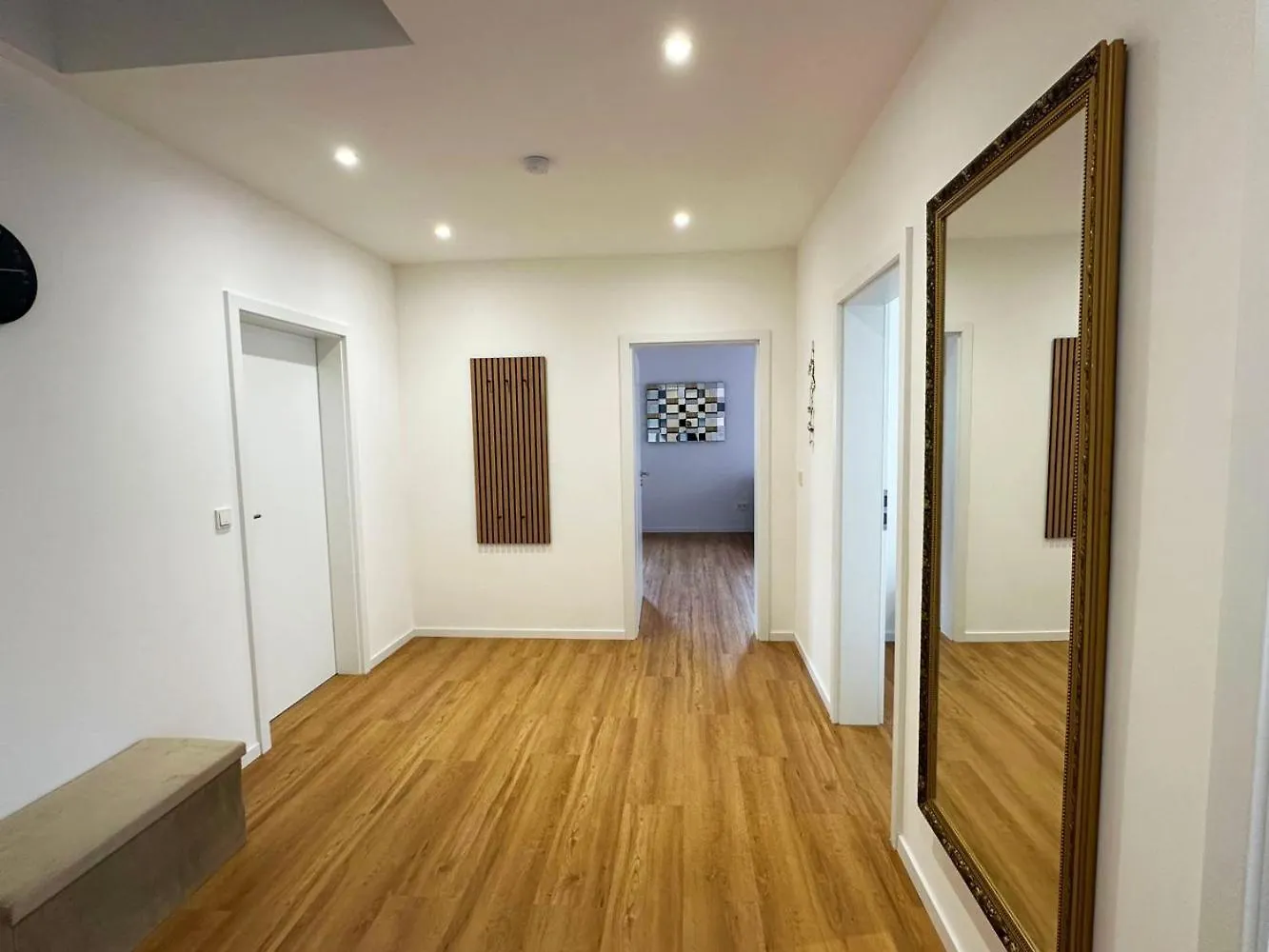 Cozy Apartment In Roesrath  Росрат